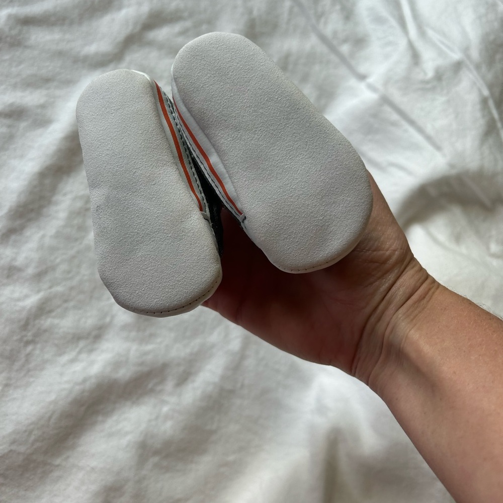 Baby Shoes - Picture 3 of 3